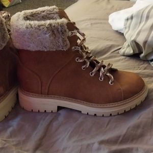 Women's size 8 casual dress brown suede boots